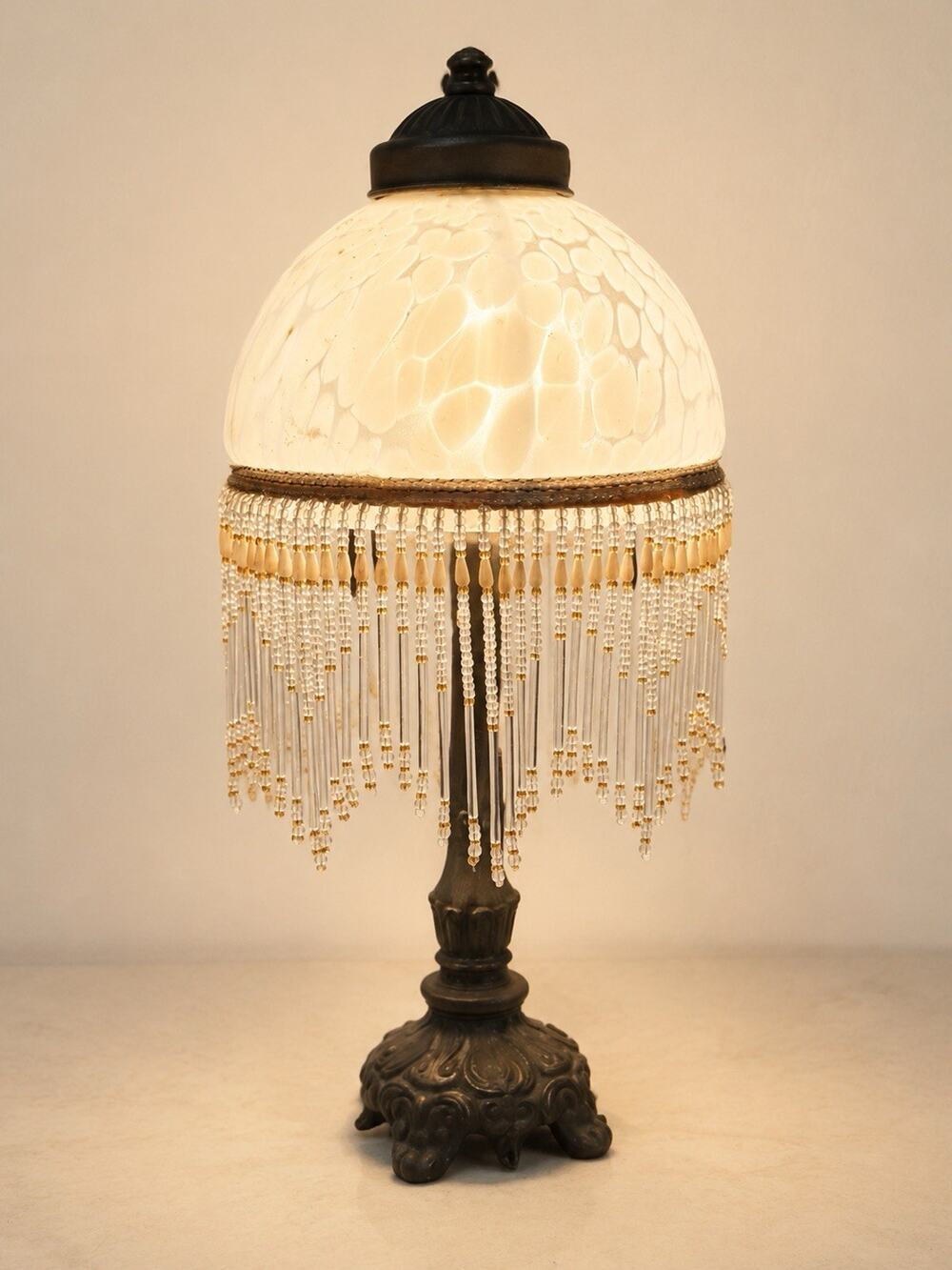 13" Victorian Style Boudoir Table Lamp Frosted Glass Dome Bead Fringe Brass 90s